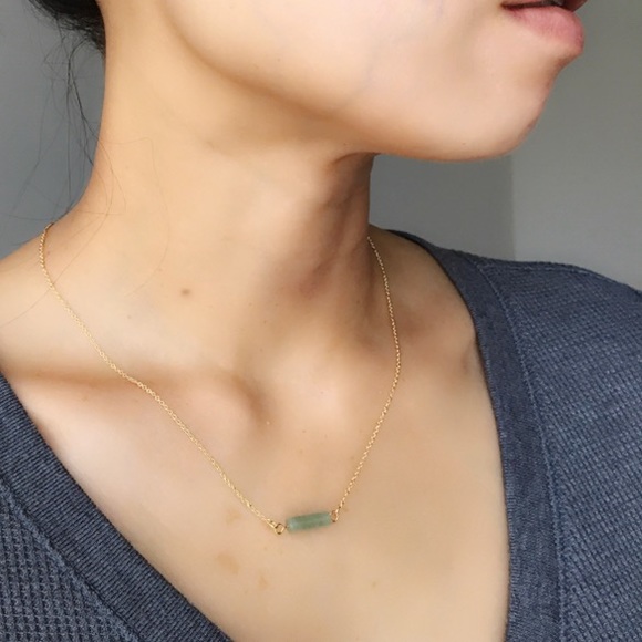 ALEXEI MINT STONE dainty necklace - Picture 6 of 8